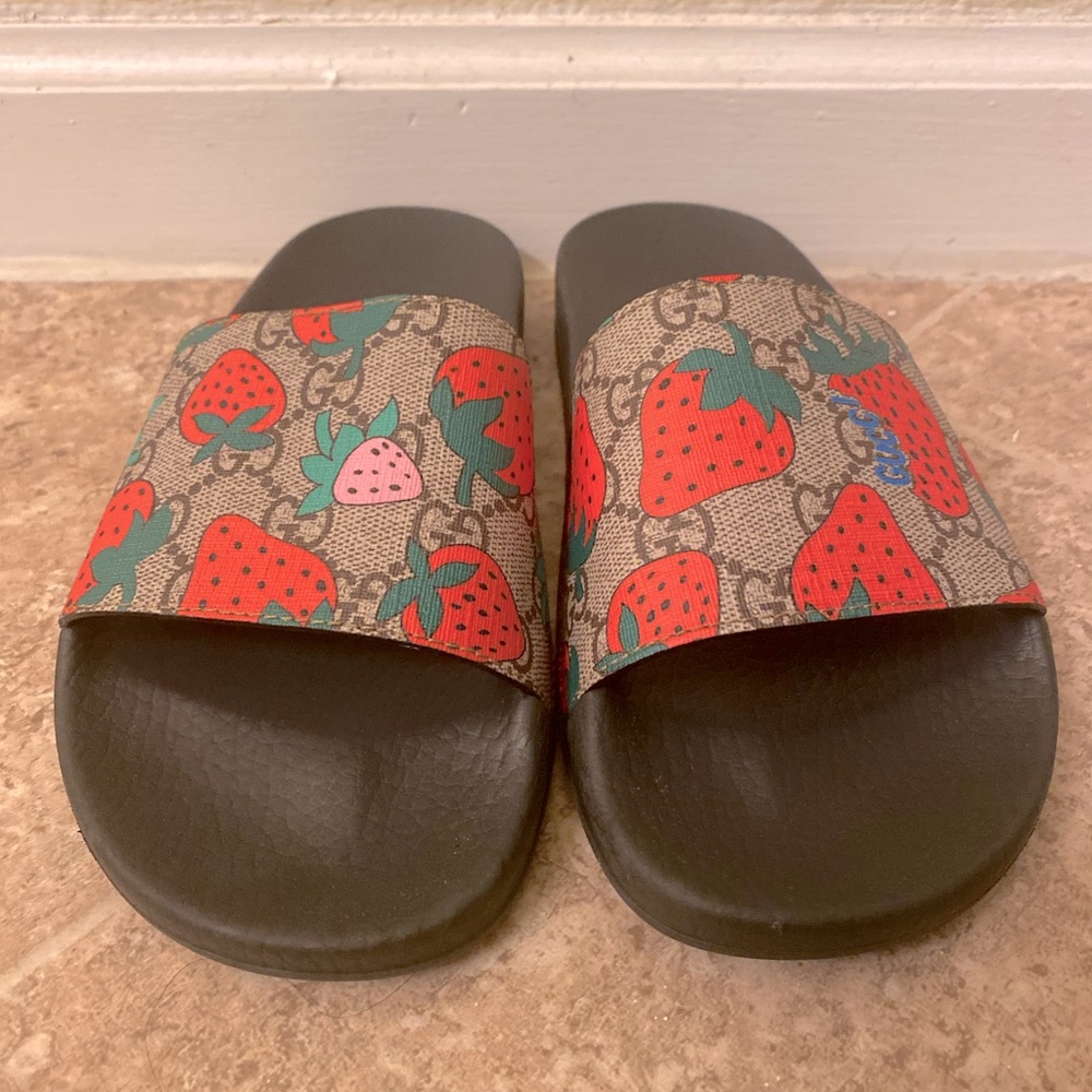 Pursuit Strawberry GG Supreme Slides